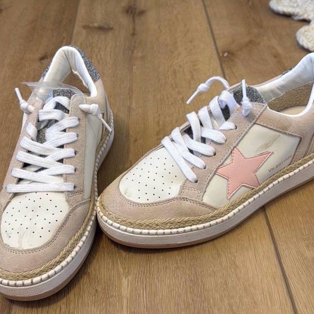 Vintage Havana Pink and White Sneakers